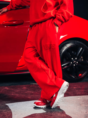 STANDARD ISSUE SWEATPANT CRIMSON