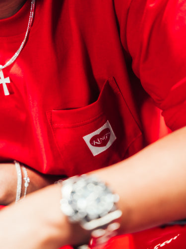 KINGS® THE CREST POCKET TEE RED SCEPTRE