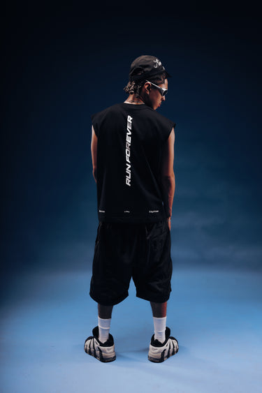 KINGS™ RUN FOREVER CROPPED MUSCLE TEE