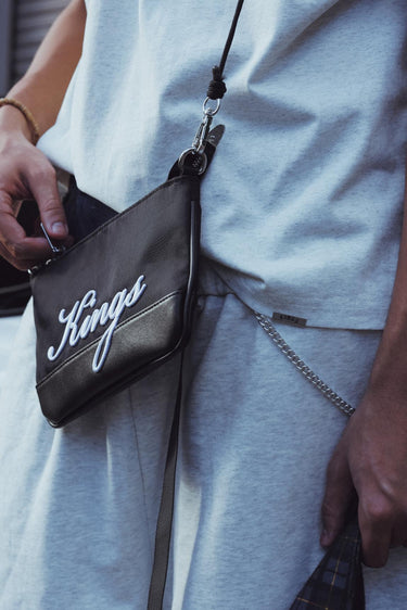 KINGS® AERYN NYLON SMARTPHONE BAG